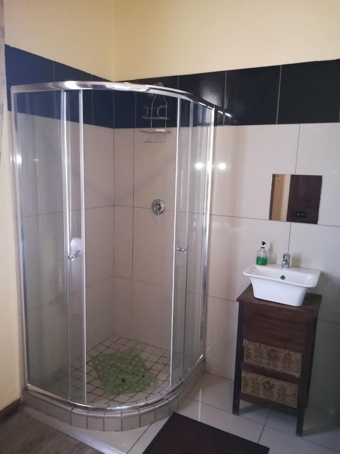 White House Lodge On Main Beaufort West Ngoại thất bức ảnh